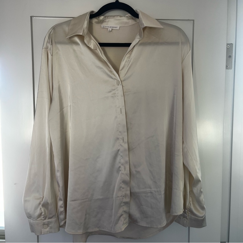 Fifty Street Silky Cream Long Sleeve Button Up Sz L Dress Shirt Women’s